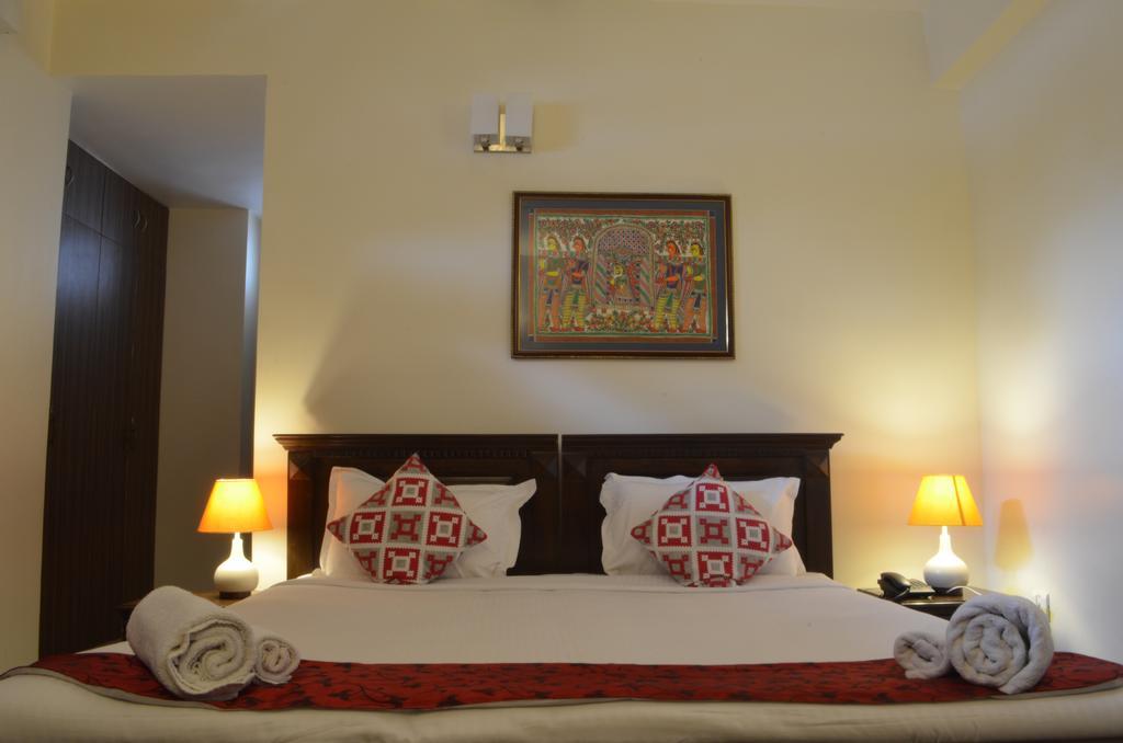Luxtay Suites Bangalore Camera foto
